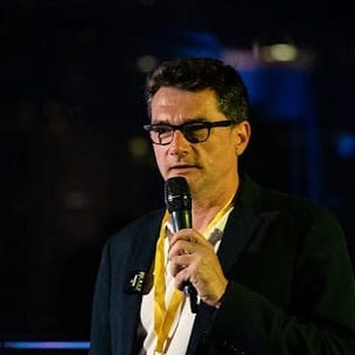 Sylvain Guéraiche, formateur IA générative – Agence Stratégies